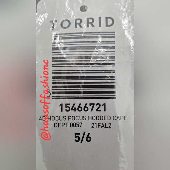 TORRID Disney Hocus Pocus Green Hooded Cape Coat! NWT! - Picture 7 of 7